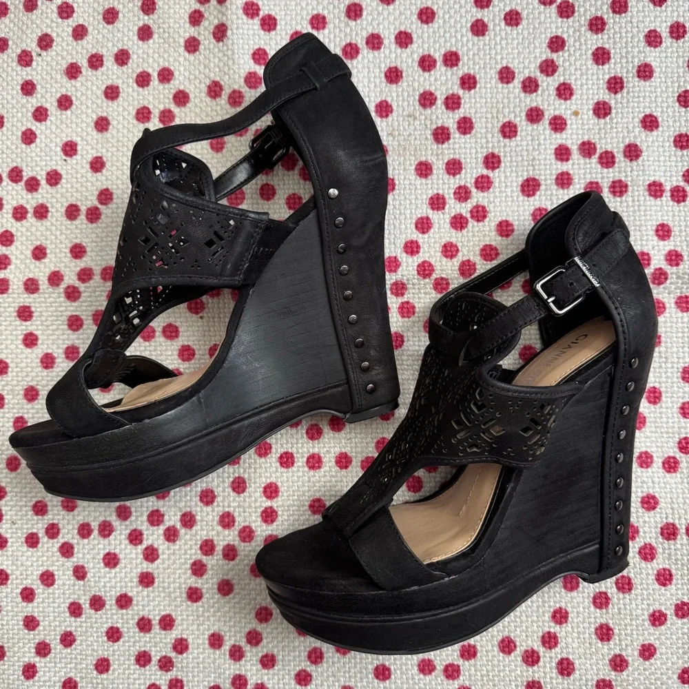 Gianni Bini Rissa Wedge Heels